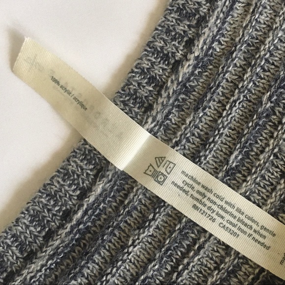 Knit Slim Fit Sweater π§Ά - Picture 3 of 8